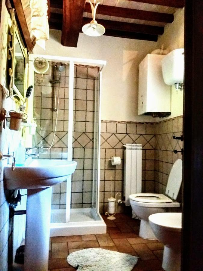 Il Casale Di Fiore Cannara Bagian luar foto