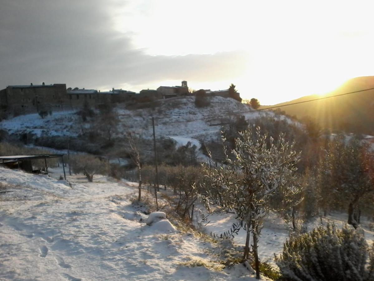 Il Casale Di Fiore Cannara Bagian luar foto